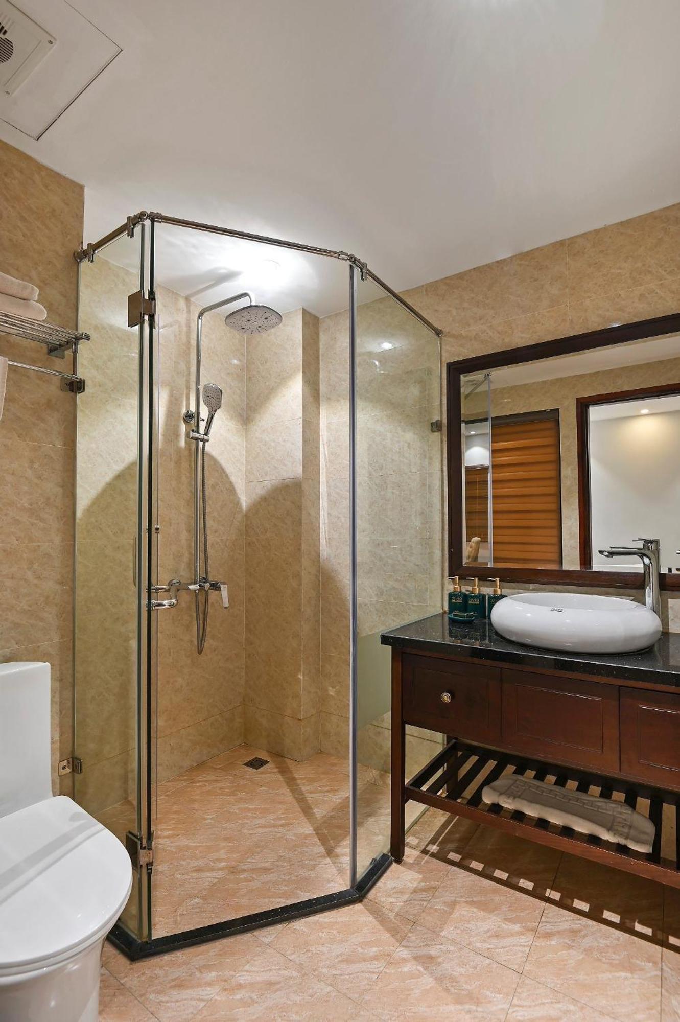 Sunny 22Land Residence Hotel 2 Hanoi Bagian luar foto
