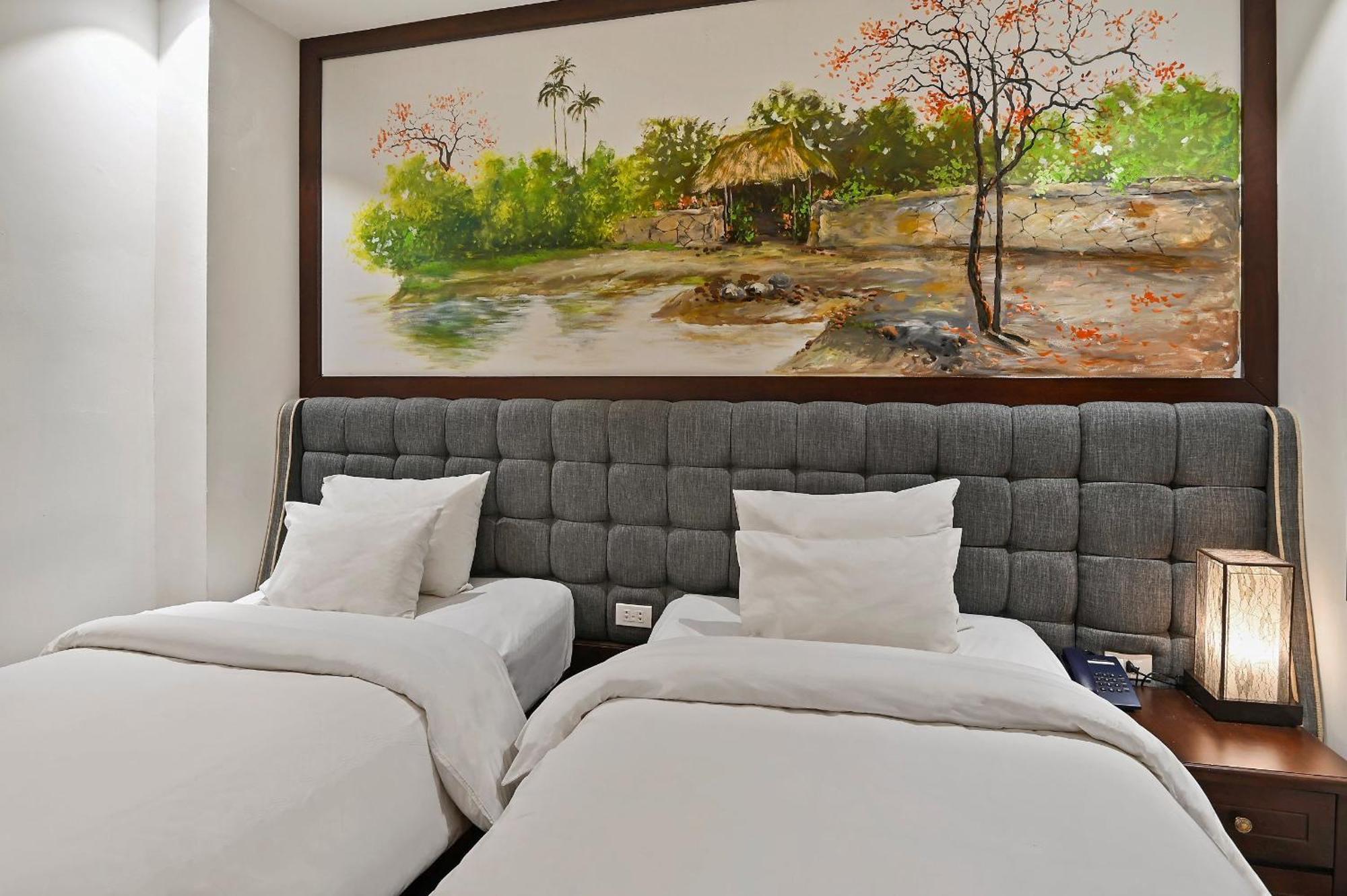 Sunny 22Land Residence Hotel 2 Hanoi Bagian luar foto